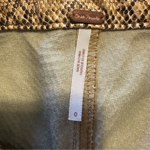 Free People Womens Wild Horses Vegan Snakeskin Pants Boho Western Size 0 - Picture 6 of 8